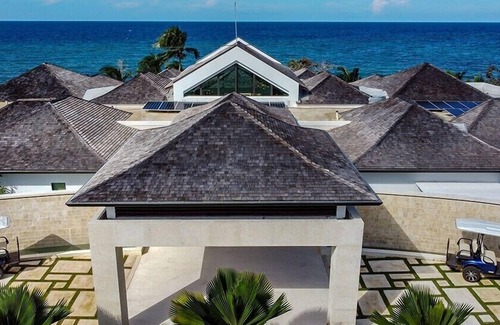 Tryall Villa | Oceans 8 at Tryall Club, Montego Bay by Personal Villas - Modern Luxurious Stay