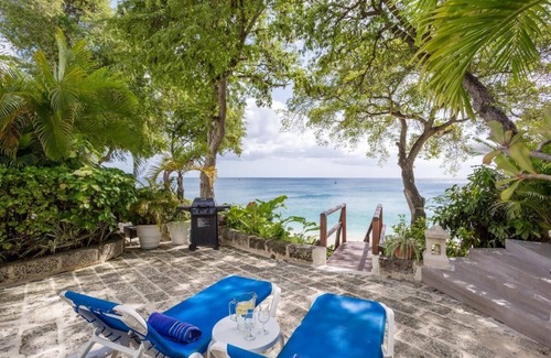 Merlin Bay Villa | Oceans Edge, Merlin Bay, St James by Personal Villas - Lush Tropical Landscaping