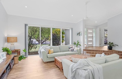 Clifton Beach House | Oceans Escape Clifton