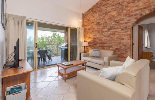 Boomerang Beach House | Oceanside 18