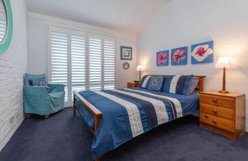 Boomerang Beach Apartment | Oceanside 20 Sapphire