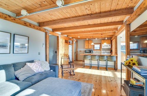Bass Harbor Cottage | Oceanside Bass Harbor Home w/Peaceful Deck!