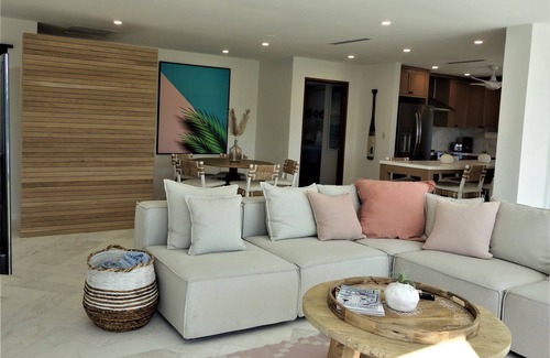 Marathon House | OCEANSIDE DUCK KEY HOUSE/BOAT RAMP & DOCK