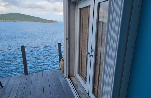 Peterborg Apartment | Oceanside Escape for Two