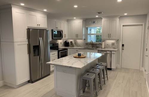 Key Largo House | Oceanside Key Largo Townhome, Private Marina, pools, Tennis and Golf Cart