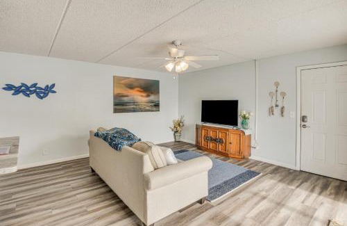 Ormond-by-the-Sea Apartment | Oceanside Ormond Beach Condo, Steps to Shore!