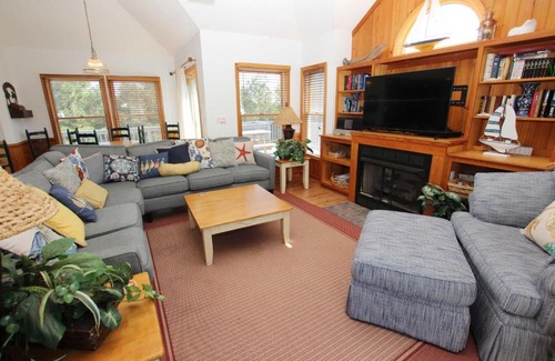 Whalehead Beach House | Oceanside, Private Pool, Hot Tub, Sun Decks, WC1077, Seaside Manor