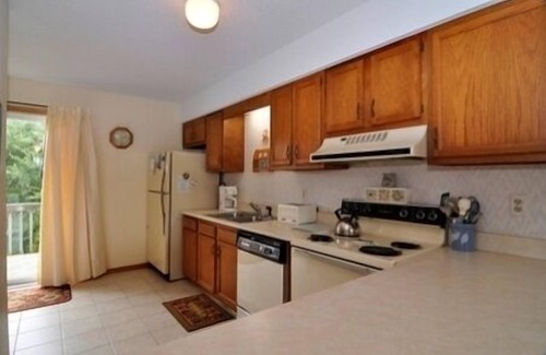 Sea Acres House | Oceanside townhome in the charming village of Duck North Carolina