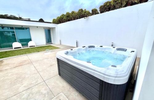 Ponta Delgada Apartment | Oceanside West