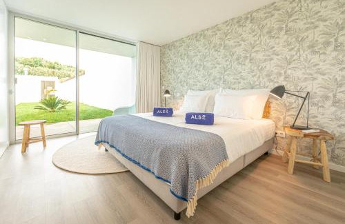 Ponta Delgada Apartment | Oceanside West