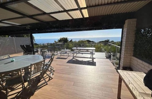 Peppermint Grove Beach House | Oceanview Loft by Peppy Beach Retreats® (6 Adults), Oceanview Loft