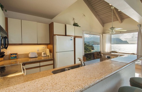Princeville Condo | Oceanview 2Br Kauai Condo. StunningnNorth Shore/Princeville Locale. Oceanviews!