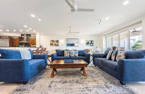 Rock Harbor Condo | Oceanview 4BR/3BA Mariner's Club Villa 126 with Oasis Pool, Marina, Game Room & More