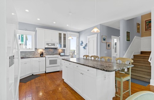 Ocean Isle Beach House | Oceanview 6 Bedroom, Saltwater Pool, Ping Pong-Linens included, Views!