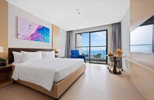Cam Ranh Apartment | Oceanview apartment in The Arena Cam Ranh resort