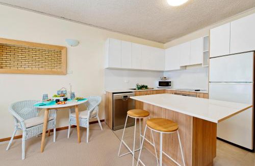 Port Macquarie House | Oceanview at Flynns