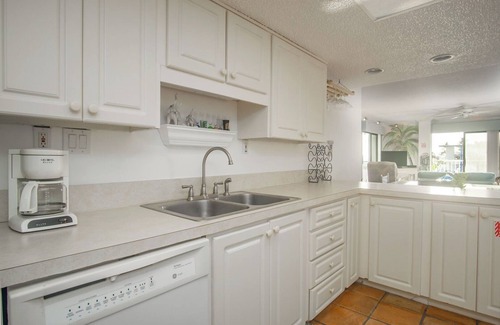 Key Colony Beach Condo | Oceanview Condo in Key Colony Beach