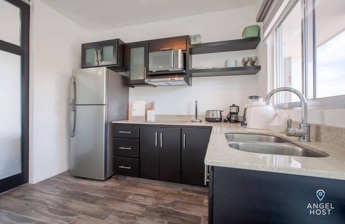 La Paz Condo | Oceanview Condo, 2 Pools, Game Room, Gym, Cinema!