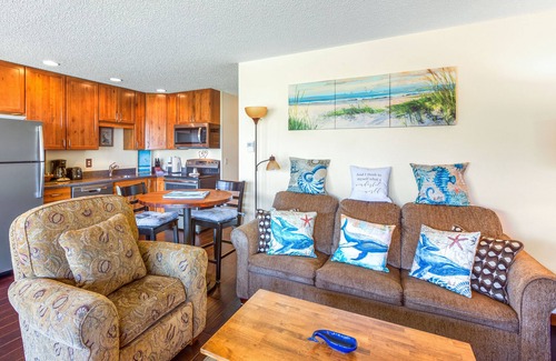 Moclips Condo | Oceanview condo steps from Moclips Beach dunes.