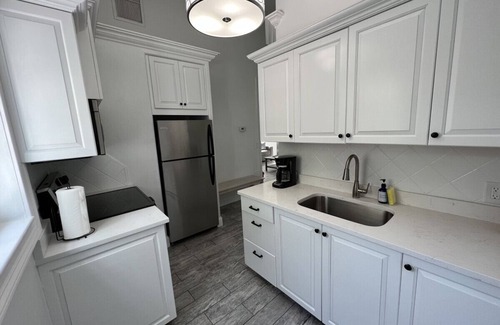 Sunset Beach House | Oceanview daydream 2BR cottage #7