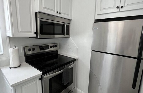 Sunset Beach House | Oceanview daydream 2BR cottage #7