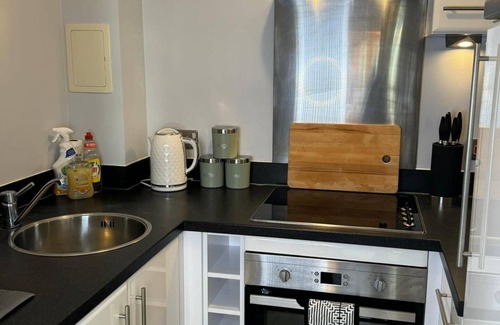 Southampton City Centre Apartment | Oceanview Gem in Southampton