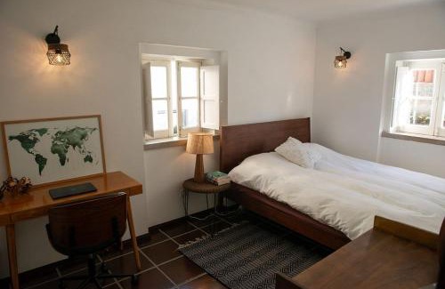 Sesimbra Apartment | Oceanview Hideaway - 2 Bedroom Apartment in Sesimbra