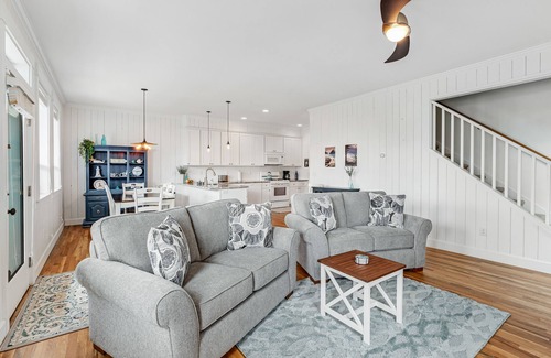 Nelscott House | Oceanview home with WiFi, washer/dryer, gas fireplace, balcony