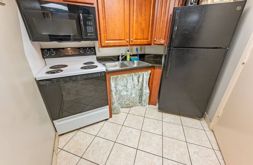 Myrtle Beach Condo | Oceanview Landmark,King Bed,Handicap Accessibility