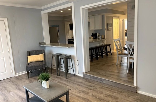 Tybee Island House | Oceanview+Sleeps 14+Steps 2 Bch+Beachside Butler+Parking+Tybeeland