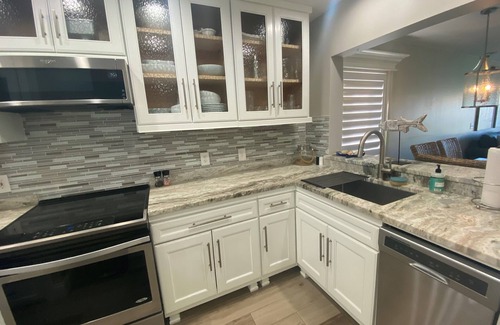 Crescent Beach Condo | Oceanview Townhouse corner unit