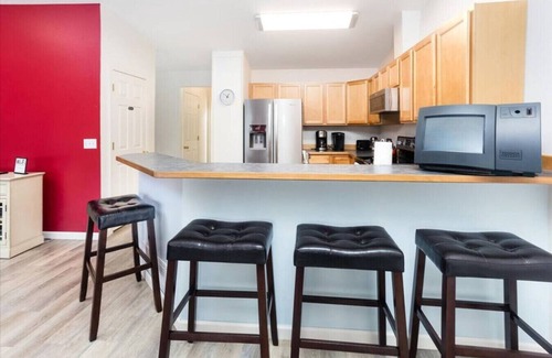Seward House | Oceanview Townhouse, Spacious Three Bedroom, Sleeps 8