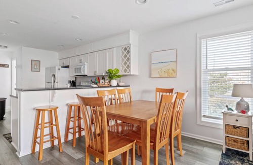 Surf City House | Oceanview Townhouse w/Pool - Newly Renovated