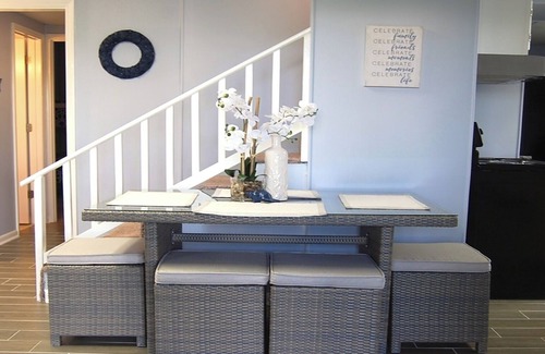 Emerald Isle House | OCEANVIEWS, 2nd row, low traffic area, private pool/volleyball ct!