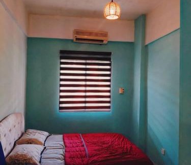 Taman Haji Zainal Apartment | Oceanwhite Homestay Corus