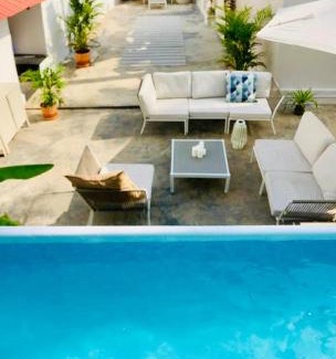 Varkala Bed & Breakfast | Oceany Pool Home