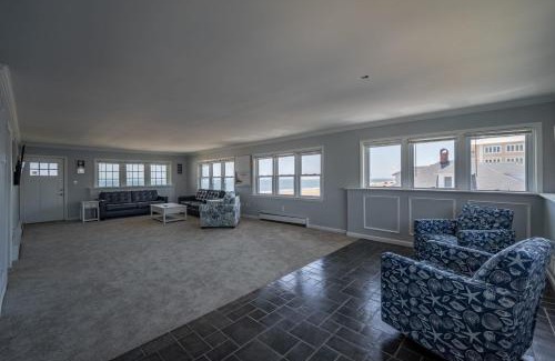 Ocean City Apartment | OCHG Lankford Oceanfront Penthouse