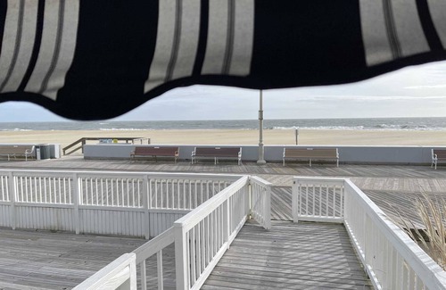 Ocean City Apartment | OCHG Virginia Lee Top