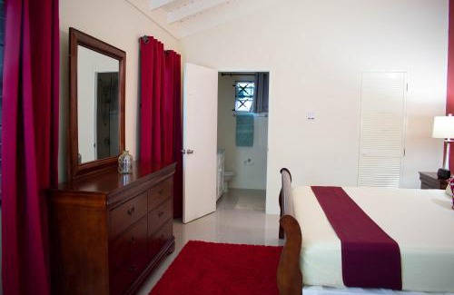 Mammee Bay Villa | Ocho Rios Free WIFI, Dryer, Near Dunns River