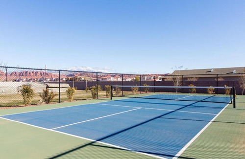 Santa Clara House | Ocotillo Springs 21 Sleeps 22 guests, Fire pit, Community Pool and Hot Tub
