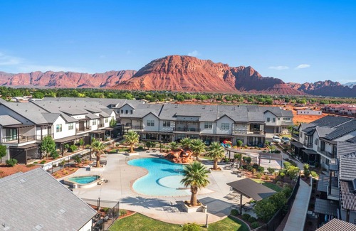 Ivins House | Ocotillo Springs Resort 43 | Private Pool, Hot Tub, and Mountain Views