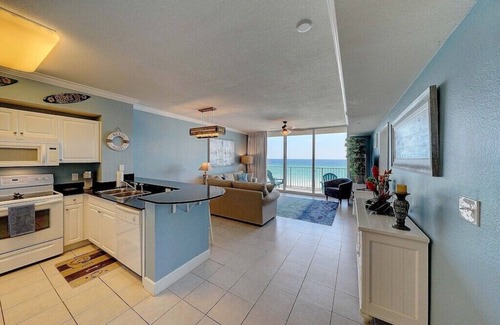 Panama City Beach Resort | Oct 10 - 19th Special! Beautiful 2nd floor!