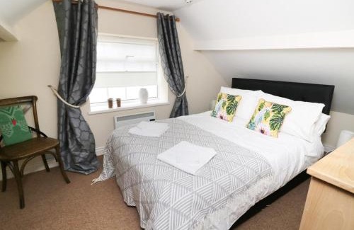 Ripon House | October Cottage