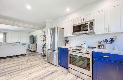 Sea Dunes Apartment | Octopus Garden A Luxurious Townhome Overlooking Pool Ocean Views
