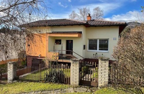Martin House | Oddych pri Martinskych holiach/Mountains vacation