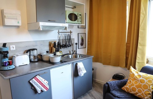 Brequerecque Apartment | 🔆Odelys Confort🔆1st floor -Old town residence