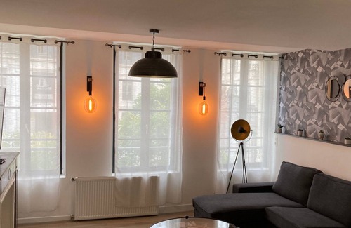 Saint-Omer Apartment | Odes & Ballades Place Victor Hugo