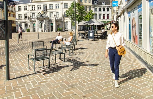 Saint-Omer Apartment | Odes & Ballades Place Victor Hugo