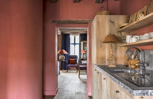 Historical Center Bruges Apartment | Odevaere - Charming & luxurious apartment with terrace