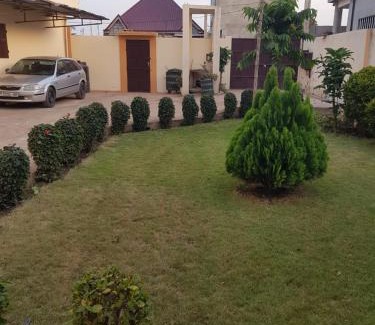 Lome Apartment | Odoux